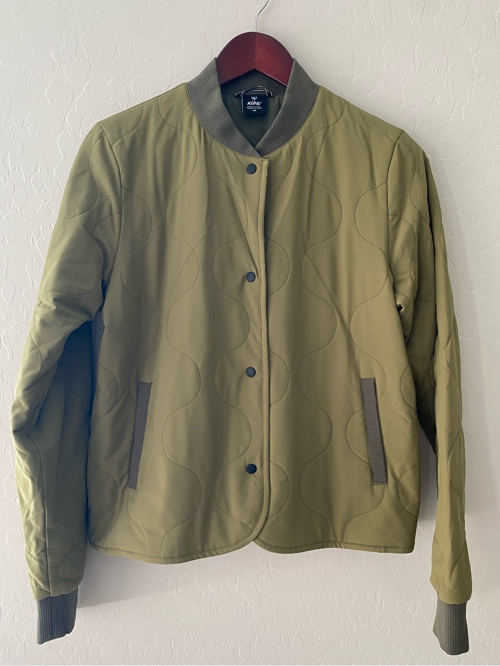 KUHL Olive Green Quilted Bomber Jacket Snap Front Womens Size Medium